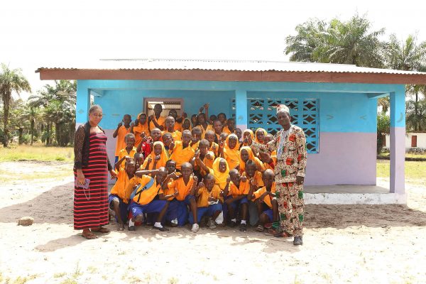 Die verschiedenen Klassenhäuser in Bailor. Forikolo - Schulen für Sierra Leone