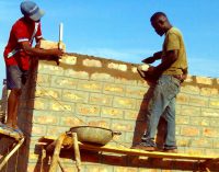 2017: Bau der Schule in Robenk