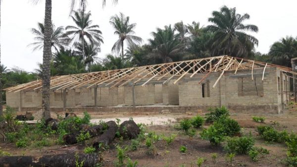 Unsere neue Schule in Mathen, Sierra Leone, entsteht!